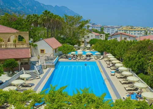 Riverside Garden Resort