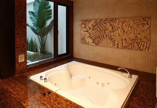 드라이애드 모텔 전경