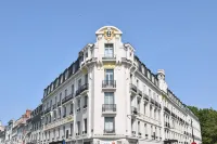 Le Grand Hotel فنادق في تورز