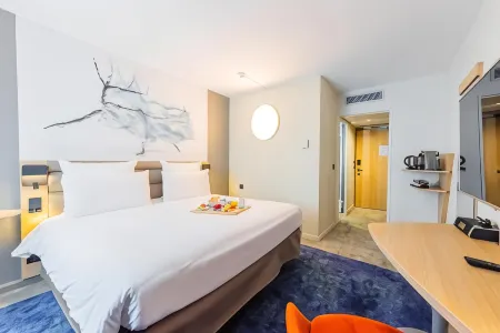 Hôtel Mercure Paris Massy Gare TGV Отели рядом с достопримечательностью «Opera of Massy»