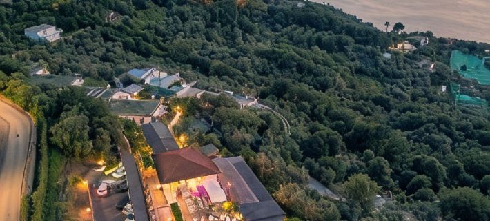 Gocce di Capri Resort Отели в г. Масса-Лубренсе