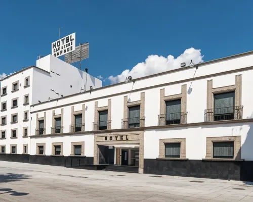 Hotel San Lucas Hotels near TAPO
