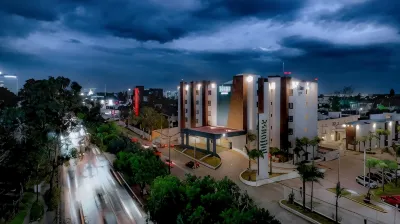 InHouse León فنادق في 