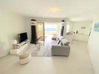 Luxury T3 apartment, Waterfront