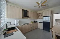 Simple Sanctuary Tanjung Tokong