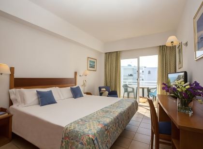 Gavimar Cala Gran Hotel and Apartments