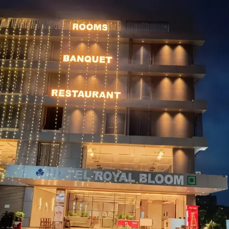 Hotel Royal Bloom