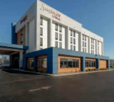 แฮมป์ตันอินน์ นิวพอร์ตนิวส์-ยอร์คทาวน์ โรงแรมในนิวพอร์ตนิวส์