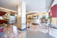 Hotel Plaza - petit déjeuner