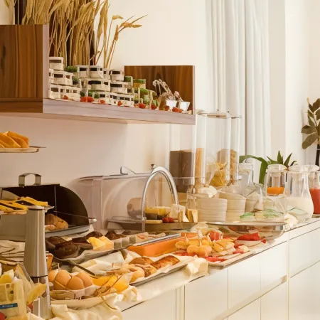 Card International Hotel