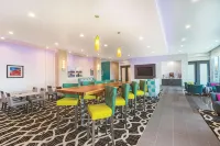 La Quinta Inn & Suites by Wyndham Cleveland TN