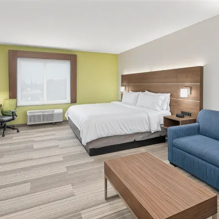 Holiday Inn Express & Suites PALM BAY by IHG