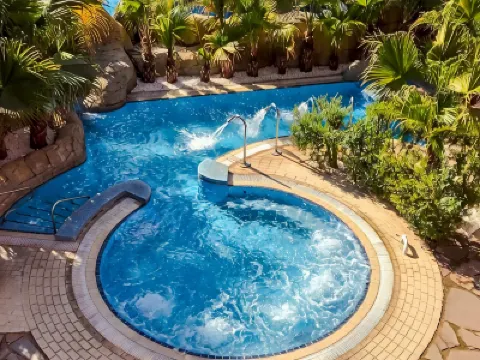 Hotel Blancafort Spa Termal Hotel di 