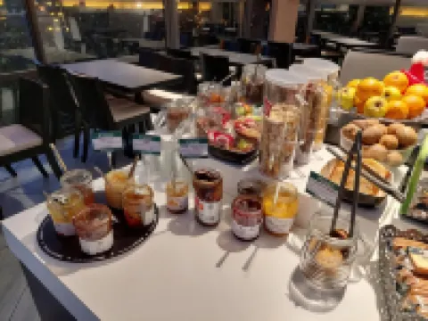 Brit Hotel Confort Rouen Centre