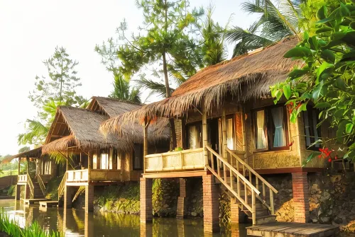 Bukit Alamanda Resort & Resto Hotel di Samarang