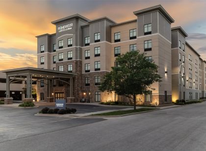 Homewood Suites by Hilton Wauwatosa Milwaukee