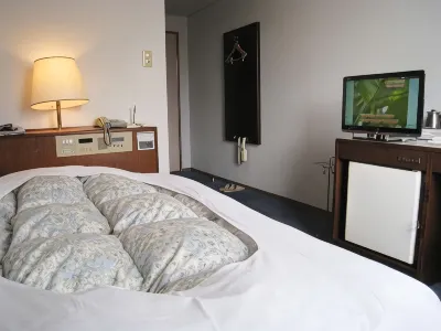Hotel Higashihiroshima Hills Saijo Hotel in zona Hiroshima University