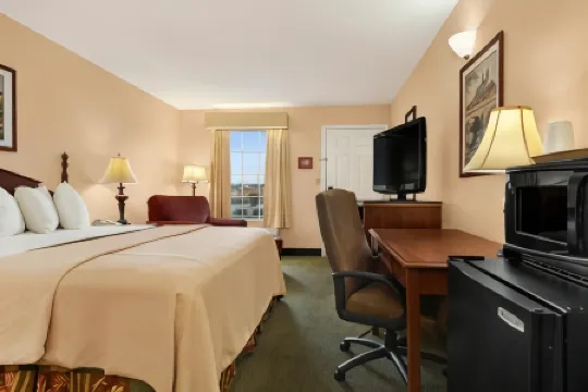 Days Inn by Wyndham Americus