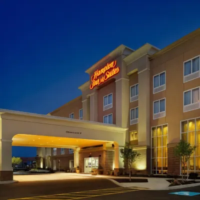 Hampton Inn & Suites Buffalo/Airport Hotels in Cheektowaga