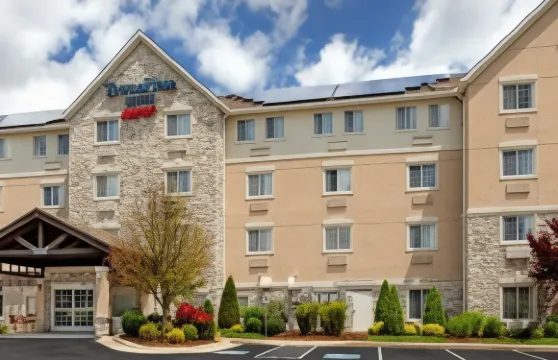 喬普林TownePlace套房酒店