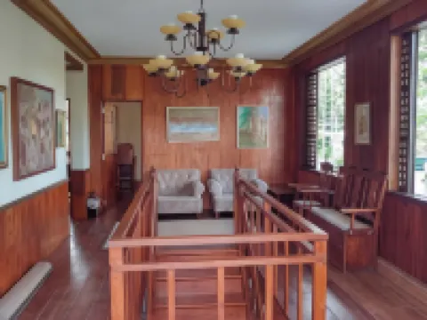 Casa Familya Hotels in Batac