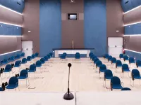 The Hive Hotel - Business