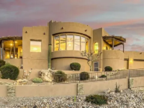 One of a Kind Secluded Home w/ Pool in Gold Canyon: Captivating Views All Around