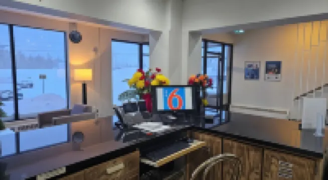 Motel 6 Sault Ste. Marie, ON