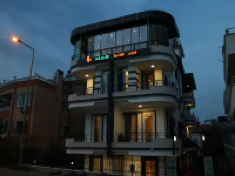 マス ホテル エドレミトのホテル