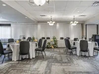 Best Western Plus Chocolate Lake Hotel Hotels near Halifax Commons