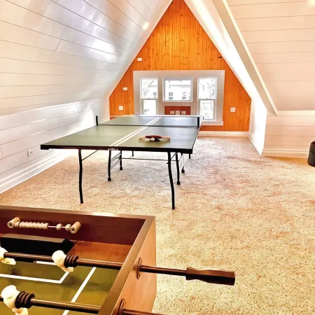 Grand Historic Victorian 4 Bd 4 Ba GameRoom-Arcade