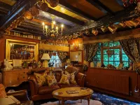 Wizards Thatch Luxury Suites - 5-Star