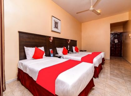 Melody Queen Hotel by Aura