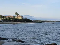 SEASIDE APARTMENT WITH POOL Hotels in Linguizzetta