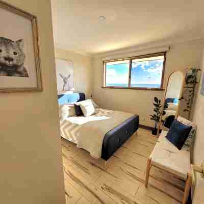 Lascelles Lookout - A Haven On The Hill with uninterrupted views of Perth Rooms