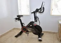 Rare Gem: 3-Bedroom with Direct Pool Access & Peloton Bike! - Træningscentre