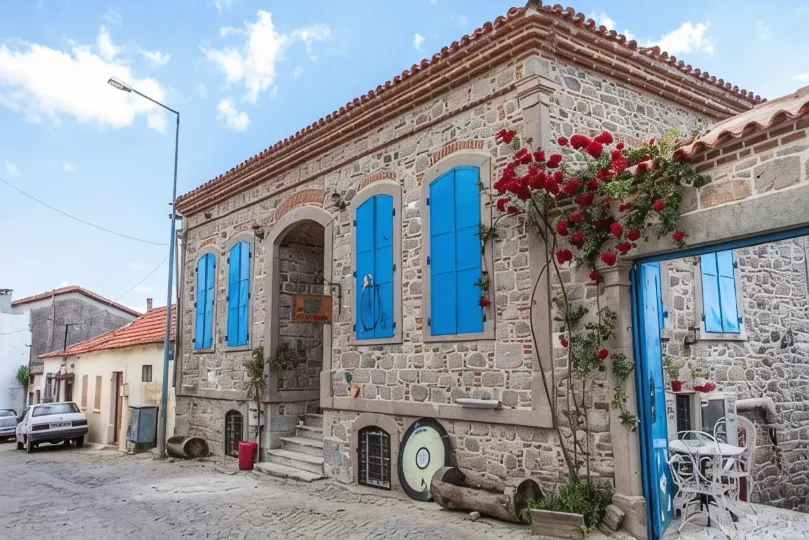 TAŞKONAK