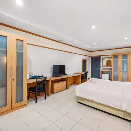 U Hub Chaweng Hotel