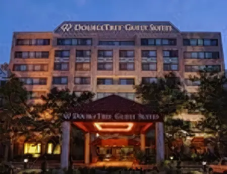 Embassy Suites by Hilton Boston Waltham