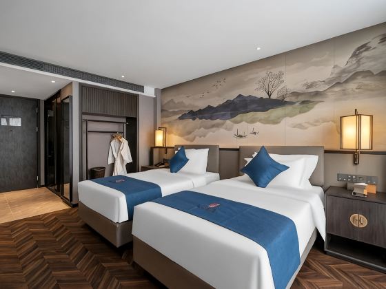 Super 8 Hotel (Anyang Railway Station Yinxu Scenic Area)