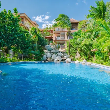 Baoting Rainforest Fairyland Resort & Spa Qixian Mount
