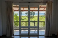 Blues Sands Beach Resort - Passikudah