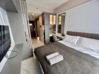 Victoria Grey 35 @ Sky House BSD, ICE, AEON Mall - Апартаменты