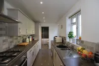 Luxury House Near City Center Hospital & Superstore