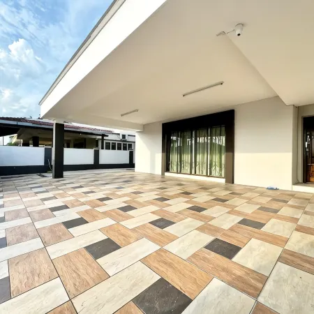 Ipoh 5B5B | Gathering Villa 1- 19pax | BBQ Karaoke by i Homes