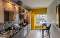 Royal Mile Apartments by Joivy