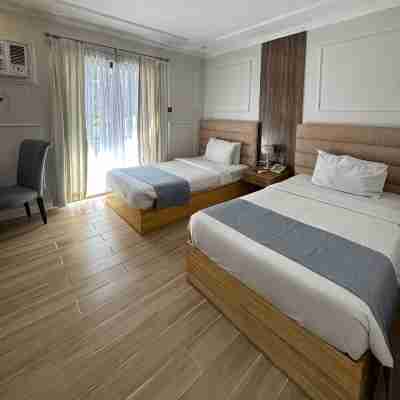 Queen Margarette Hotel Lucena - Main Rooms