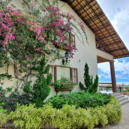 Hotel Santuário das Águias by Nobile