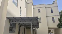 Xin Shi Hotel - parking