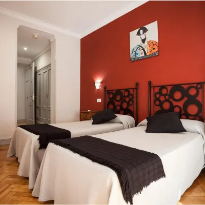 Hostal Aresol โรงแรมใกล้โรงละครริอัลโต